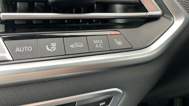 BMW X5 xDrive30d MHT M Sport 5dr Auto [Pro Pack] Diesel Estate